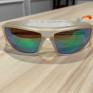 SPY Optic Logan Like New Clear/Rainbow Prism